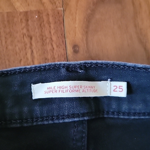 Levi's Mile High Super Skinny Black Jeans size 25 - Picture 5 of 7